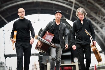 Bahnhof, Popp, Roß, Dohrmann - Kaupo Kikklas Bahnhof, Popp, Roß, Dohrmann