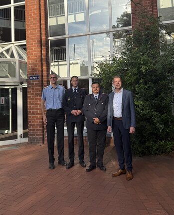 Gruppenfoto bei der nachgeholten Ernennung der Ortsbrandmeister aus Weertzen und Wistedt