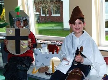 Projektwoche Oste-Grundschule Mittelalter/Ritter