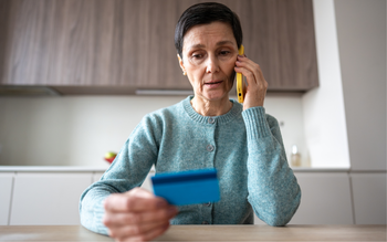 Wie kann ich mich vor Straftaten schützen? - Volksbank im Elbe-Weser-Dreieck eG, Alicia Döscher Wie kann ich mich vor Straftaten schützen?