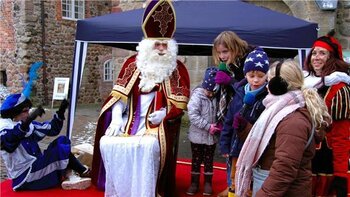 Der-heilige-Nikolaus-in-den-Niederlanden-Sinterklaas-330426