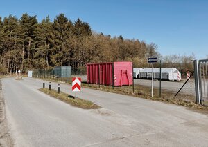 Container auf der Grünschnittsammelstelle